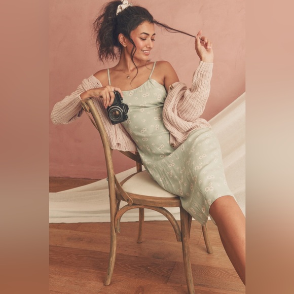 Breath Of Youth - Will Wait Forever Slip Midi Dress - Daisy Print - XL - Picture 3 of 8